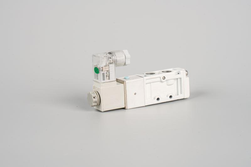 Energy-efficient solenoid valves